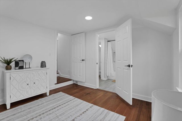 2615 Northwest Boulevard, Upper Arlington, OH 43221