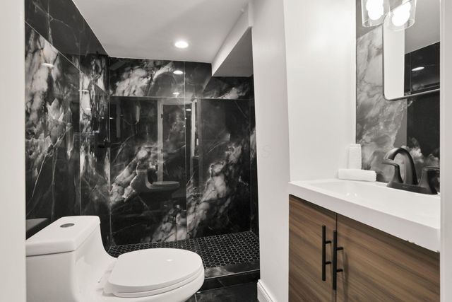 2615 Northwest Boulevard, Upper Arlington, OH 43221