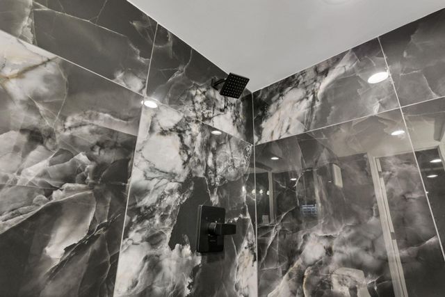 2615 Northwest Boulevard, Upper Arlington, OH 43221