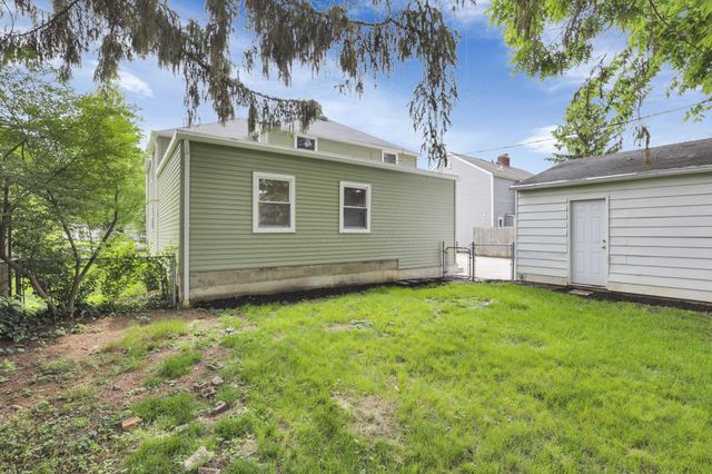 2615 Northwest Boulevard, Upper Arlington, OH 43221