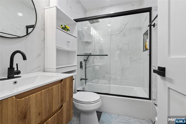 266 Elm Avenue, Teaneck, NJ 07666