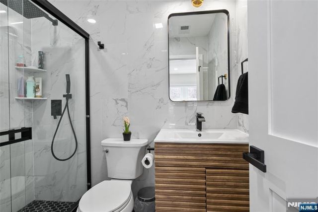 266 Elm Avenue, Teaneck, NJ 07666