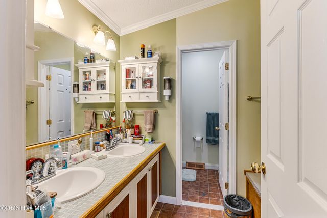 905 Palmer Drive, Carolina Shores, NC 28467