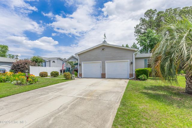 905 Palmer Drive, Carolina Shores, NC 28467