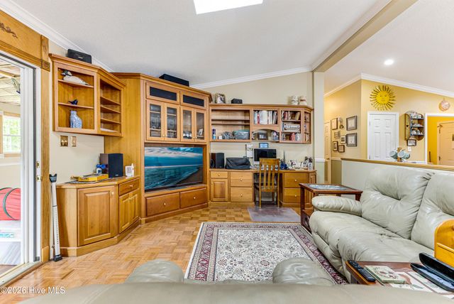 905 Palmer Drive, Carolina Shores, NC 28467