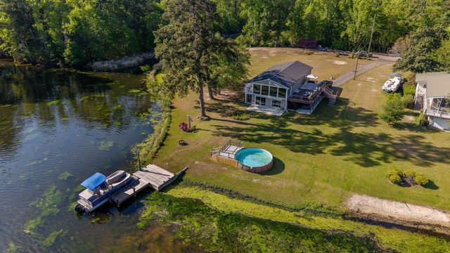 1719 Taw Caw Drive, Summerton, SC 29148
