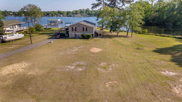 1719 Taw Caw Drive, Summerton, SC 29148