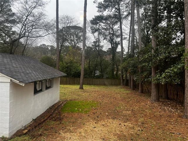 977 Lindridge Way NE, Atlanta, GA 30324
