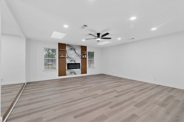 4518 Sandra Lynn Drive, Mesquite, TX 75150