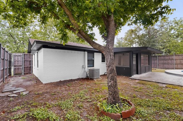 4518 Sandra Lynn Drive, Mesquite, TX 75150