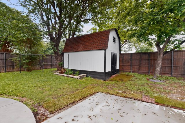 4518 Sandra Lynn Drive, Mesquite, TX 75150