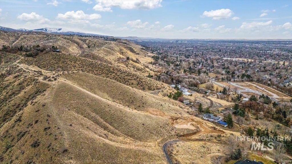 6506 N Eugene Lane, Boise, ID 83703