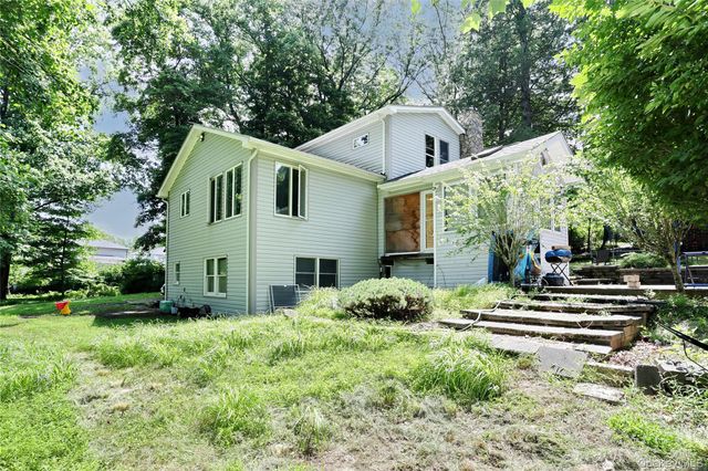 19 Farview Terrace, Suffern, NY 10901