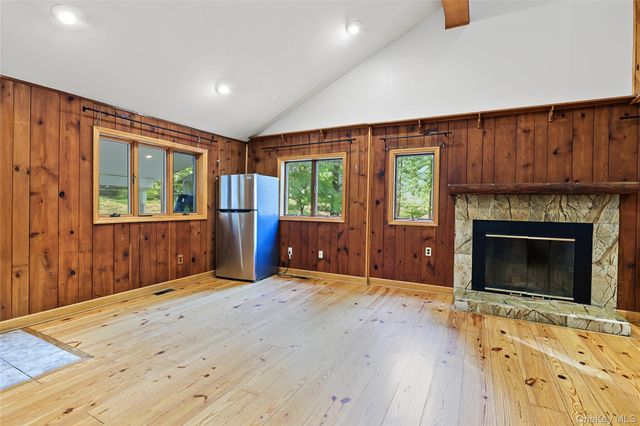 19 Farview Terrace, Suffern, NY 10901