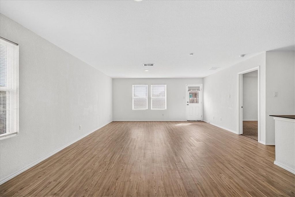 2722 Winterfell St, Corpus Christi, TX 78415 — photo 2