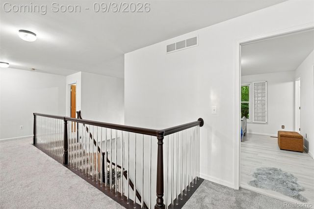 624 Nairn Circle, Highland Charter Township, MI 48357