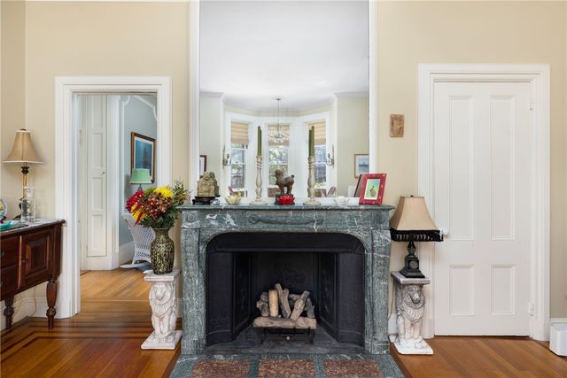 66 Webster Street 1, Newport, RI 02840