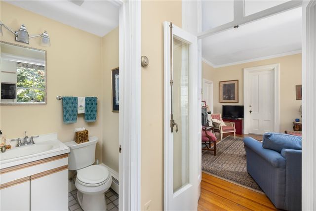 66 Webster Street 1, Newport, RI 02840