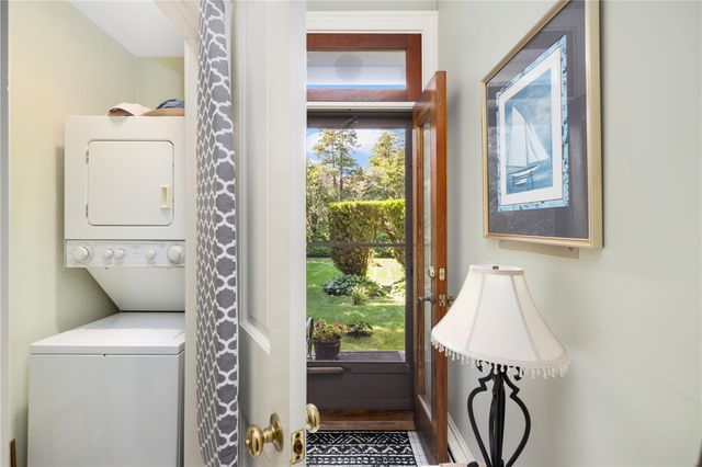 66 Webster Street 1, Newport, RI 02840