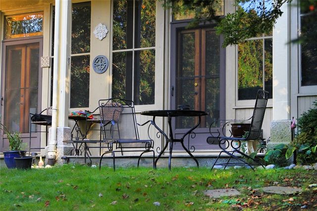 66 Webster Street 1, Newport, RI 02840