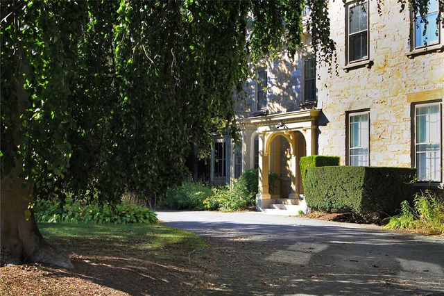 66 Webster Street 1, Newport, RI 02840