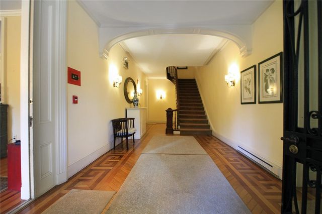 66 Webster Street 1, Newport, RI 02840