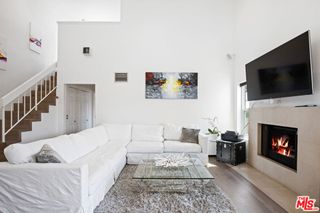 432 S Hamel Road 302, Los Angeles, CA 90048