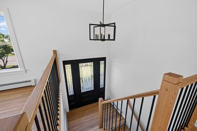 585 N Eastern Ave, Fall River, MA 02720