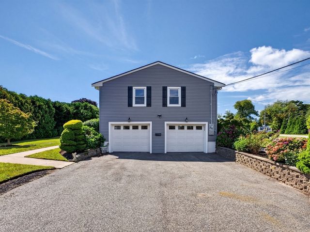 585 N Eastern Ave, Fall River, MA 02720