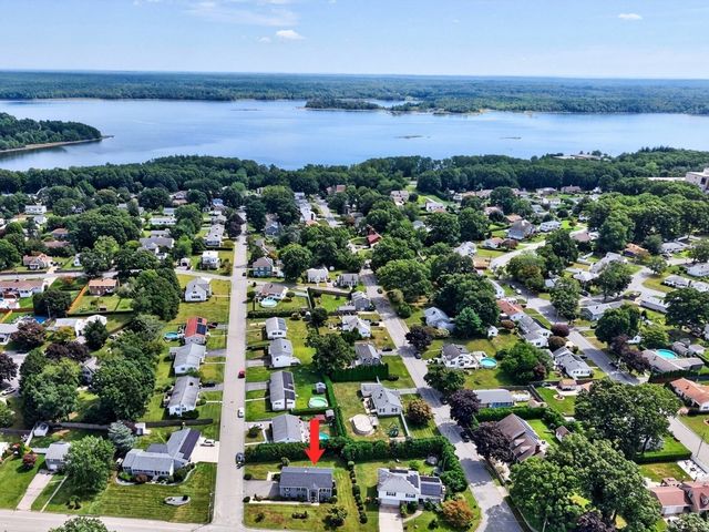585 N Eastern Ave, Fall River, MA 02720
