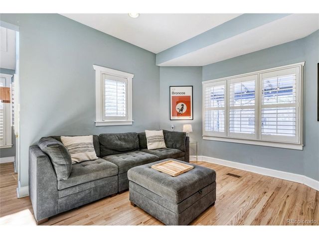 1115 S Emerson St, Denver, CO 80210