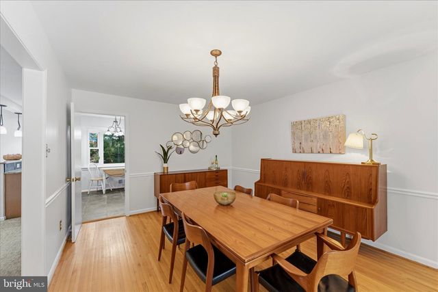 1516 N CHAMBLISS ST, Alexandria, VA 22312