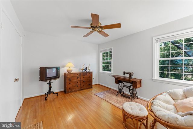 1516 N CHAMBLISS ST, Alexandria, VA 22312