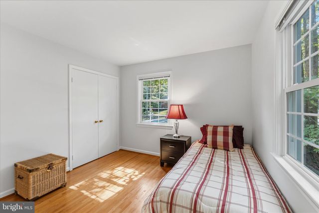 1516 N CHAMBLISS ST, Alexandria, VA 22312