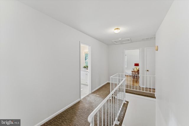 1516 N CHAMBLISS ST, Alexandria, VA 22312