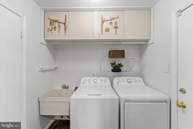 1516 N CHAMBLISS ST, Alexandria, VA 22312