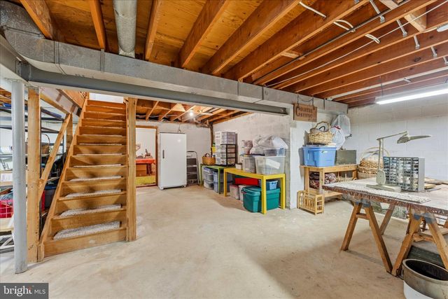 1516 N CHAMBLISS ST, Alexandria, VA 22312