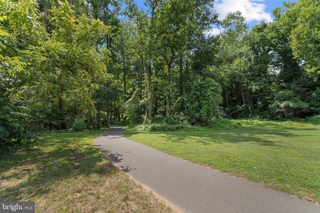 1516 N CHAMBLISS ST, Alexandria, VA 22312
