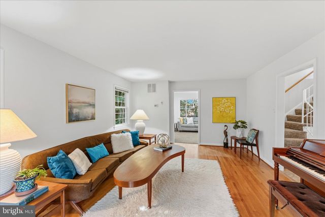 1516 N CHAMBLISS ST, Alexandria, VA 22312