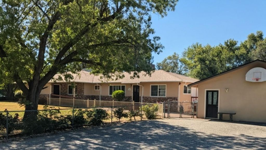 12520 Killarney Way, Auburn, CA 95603