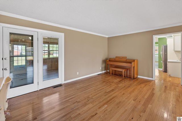 155 Susan Lane, Paducah, KY 42003