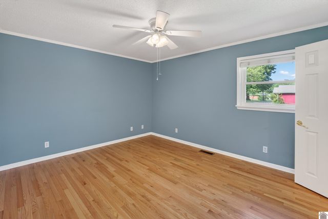 155 Susan Lane, Paducah, KY 42003