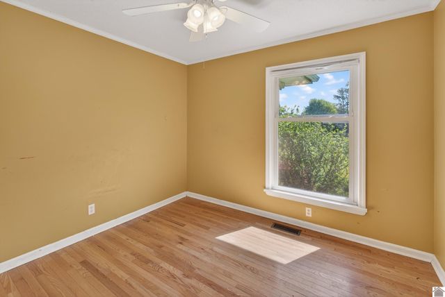 155 Susan Lane, Paducah, KY 42003