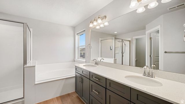4184 E SUN CREST DR, Eagle Mountain, UT 84005