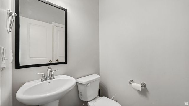 4184 E SUN CREST DR, Eagle Mountain, UT 84005