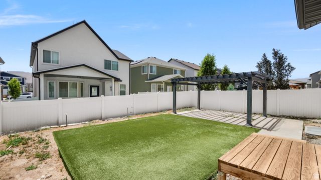 4184 E SUN CREST DR, Eagle Mountain, UT 84005