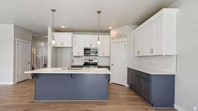 4184 E SUN CREST DR, Eagle Mountain, UT 84005