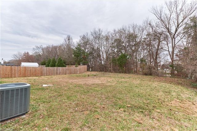 4326 Garden Club Street, High Point, NC 27265