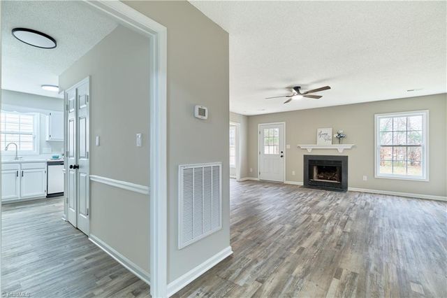 4326 Garden Club Street, High Point, NC 27265