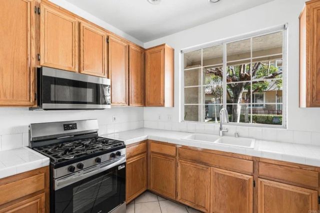 816 Laffey lane, El Cajon, CA 92021